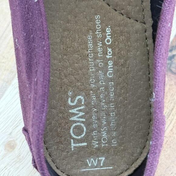 TOMS Shoes Womens Size 7 Burgundy Classic Alpargata Slip On Flats Canvas Comfort - Picture 9 of 14